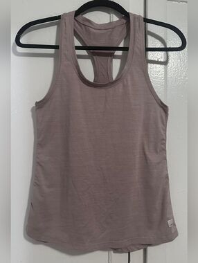 Vuori Women's Racerback Tank Top in Dusty Rose